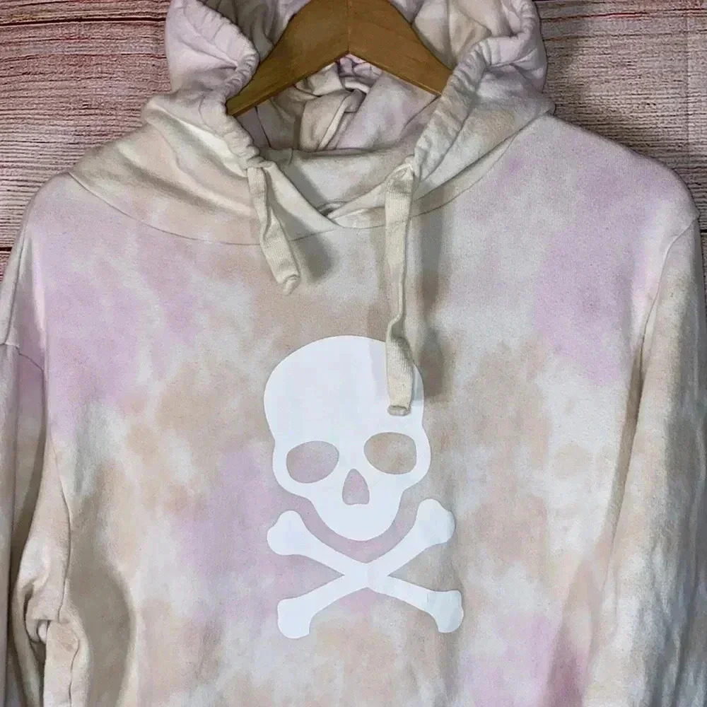 SoulCycle Women’s Tie-Dye Hoodie One Size - Picture 3 of 7